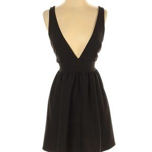 Forever 21 Casual / Party Black Dress Size Small